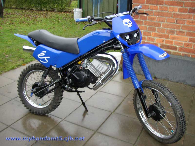 40honda_mt5_147xl.jpg